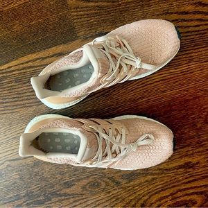ultraboost • adidas • size 7.5